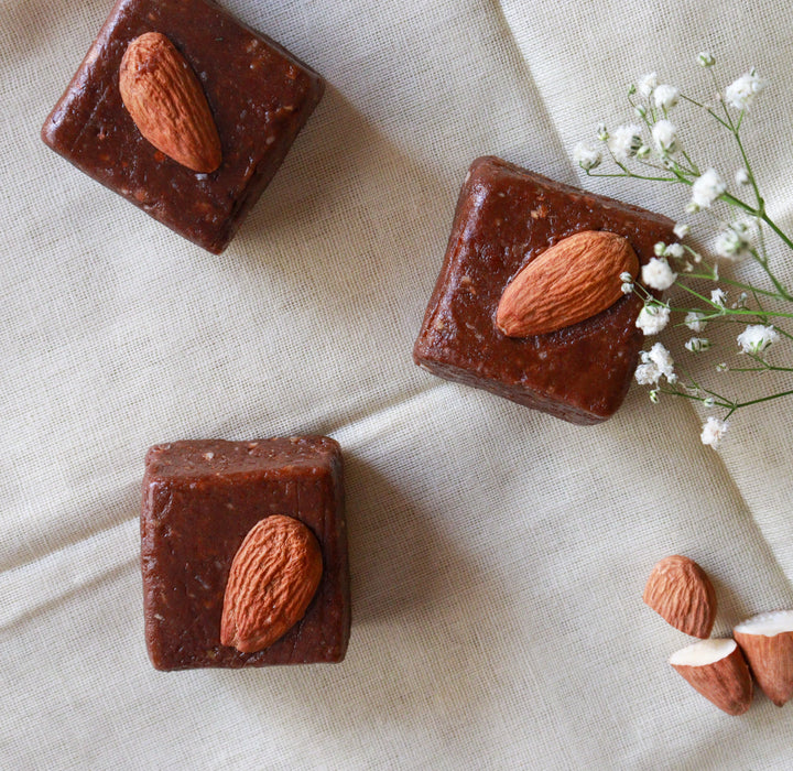 Almond Chocolate Fudge
