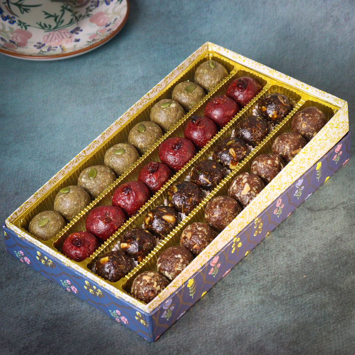 1 kg Assortment Box – Fruity & Nutritious Delights