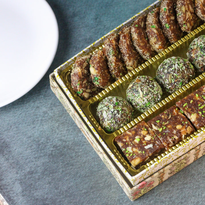 500 gr Assortment Box – Delectable  Treats